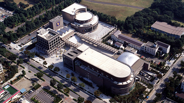 所沢市民文化センター 「MUSE」