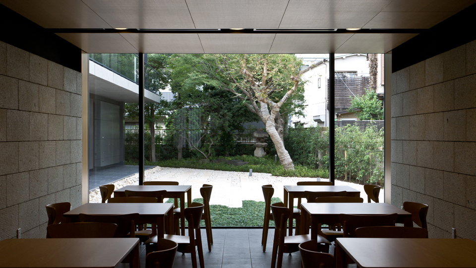 Hosei University Itsuro Sakisaka Memorial International 