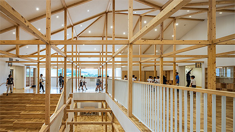 中津川市立福岡小学校が 「建築知識」2024月2月号に掲載されました